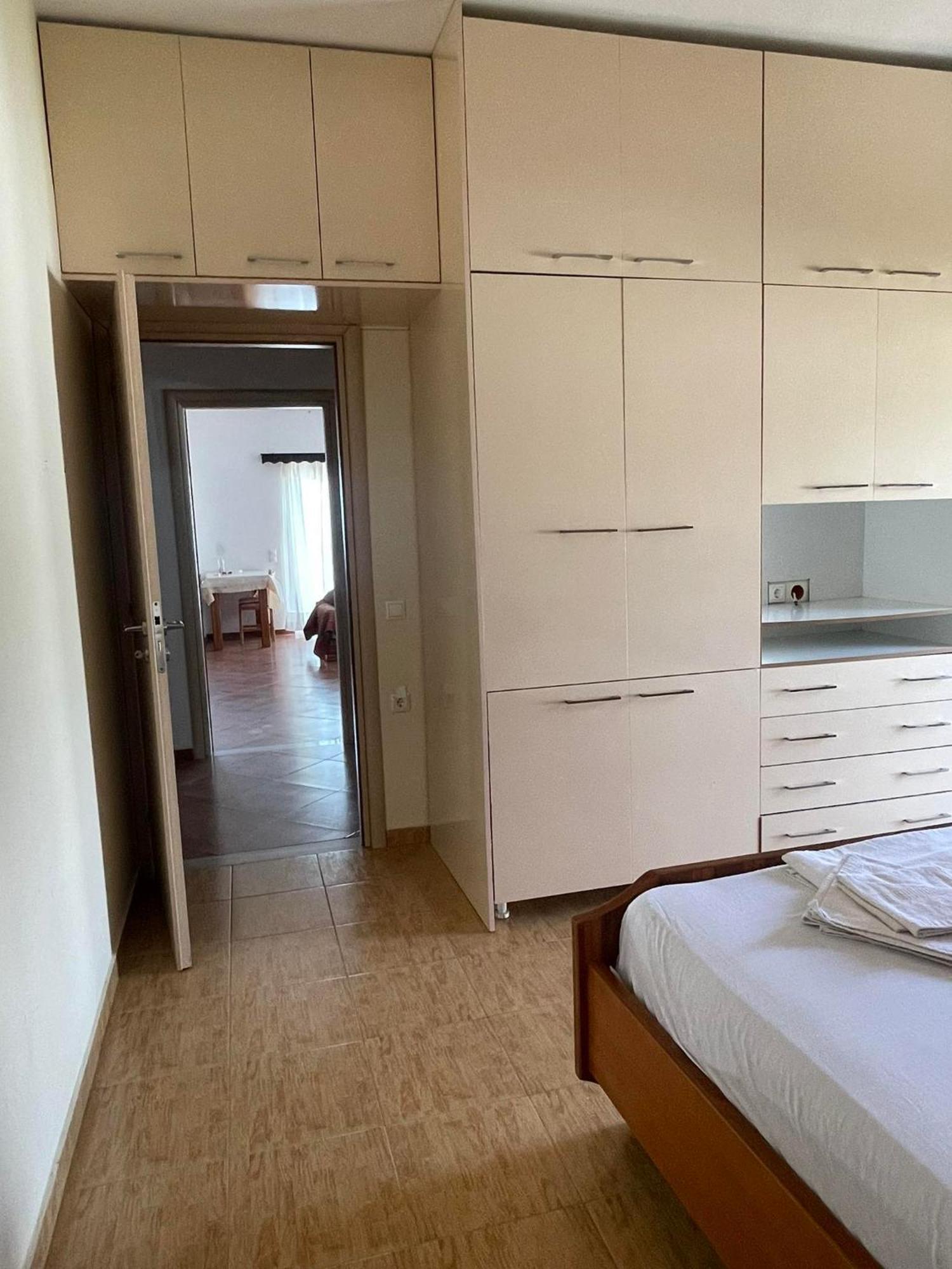 Anastasias Apartments Σαράντα Εξωτερικό φωτογραφία